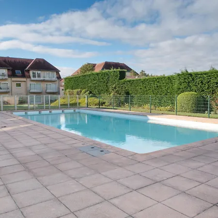 Zeeflat With Parking And Shared Pool By Interhome * De Haan