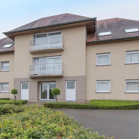 Zeeflat With Parking And Shared Pool By Interhome